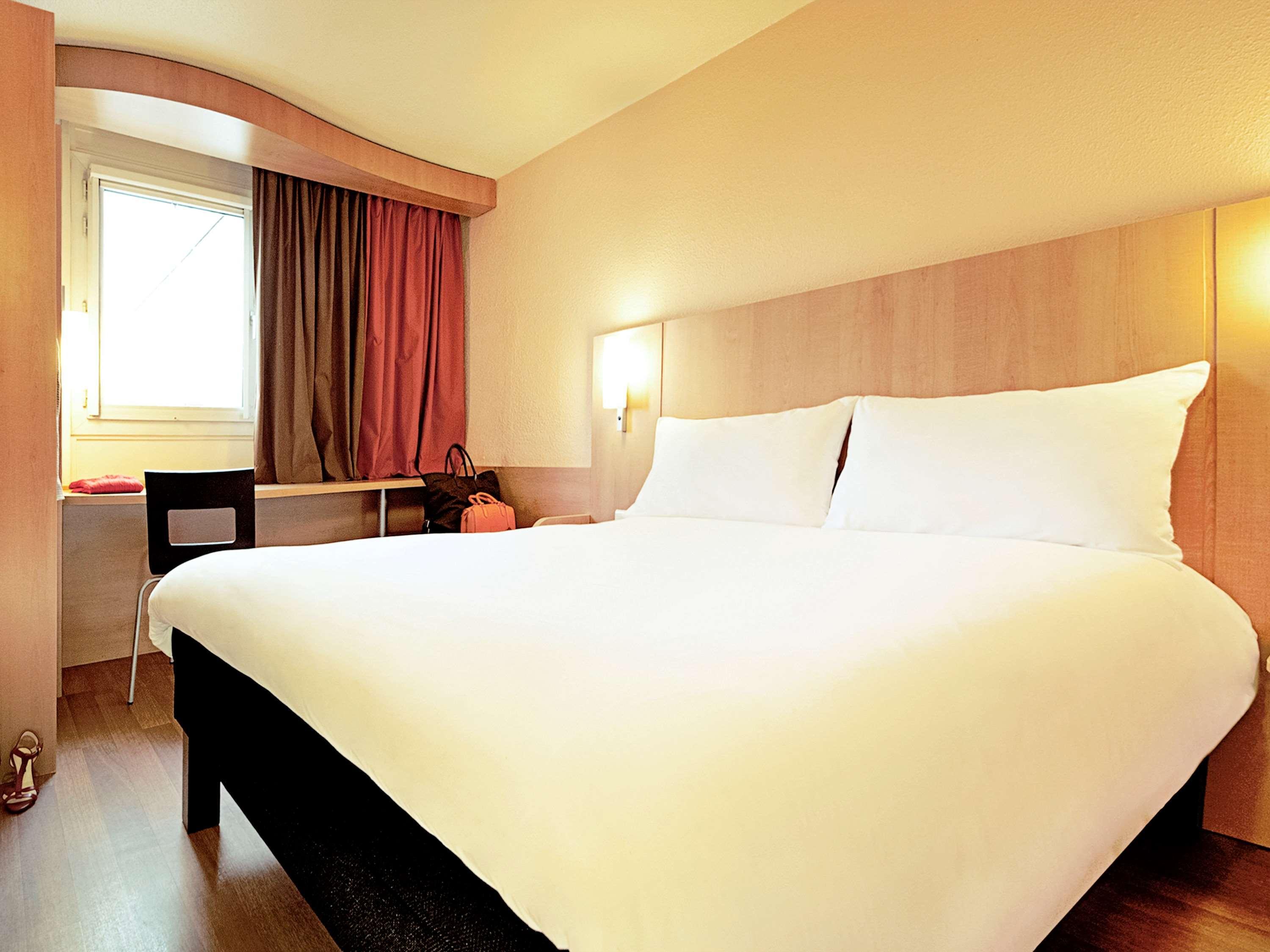 Ibis Hauptbahnhof 2*